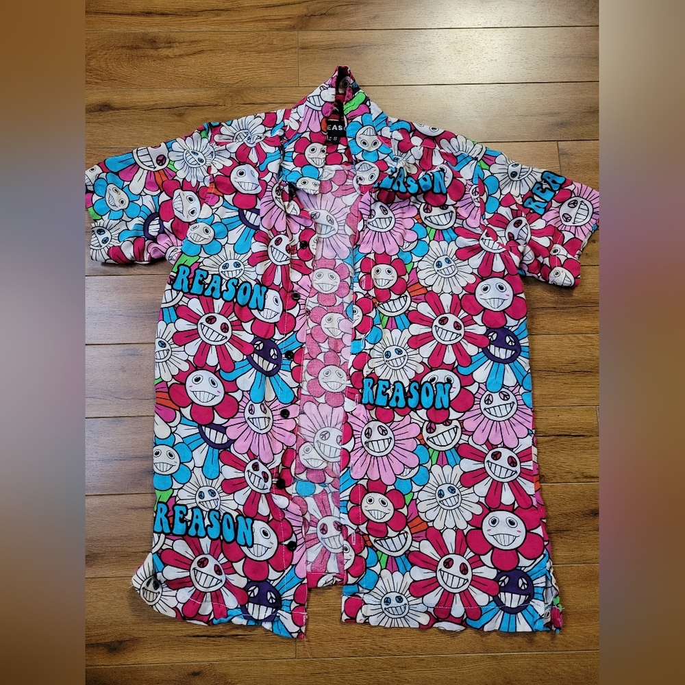 REASON Sunflower Summer Button Up